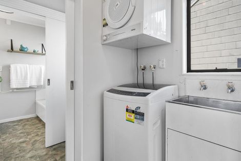 Photo of property in 2/1159 High Street, Taita, Lower Hutt, 5011