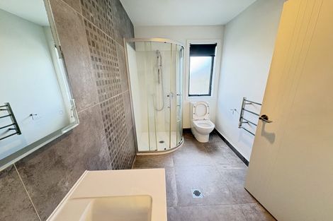 Photo of property in 64d Royal Road, Te Atatu South, Auckland, 0610