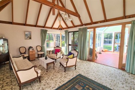 Photo of property in 6 Halse Place, Opunake, 4616