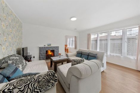 Photo of property in 17 Bolton Place, Otara, Auckland, 2023