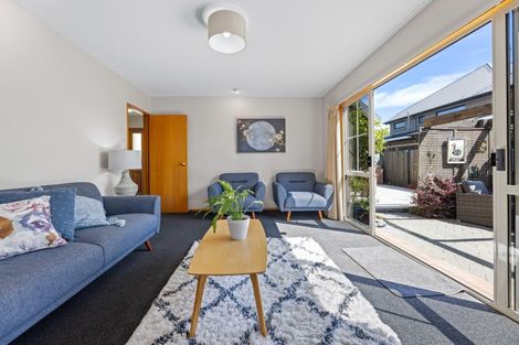 Photo of property in 16 Patricia Place, Harewood, Christchurch, 8051