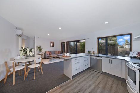 Photo of property in 14a Deyell Crescent, Sydenham, Christchurch, 8023