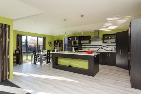 Photo of property in 2 The Stables, Woodend, 7610