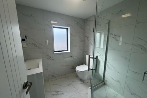 Photo of property in 30a Rogan Street, Mount Roskill, Auckland, 1041