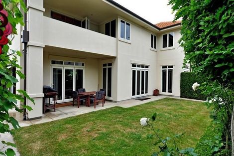 Photo of property in 25 Totara Street, Fendalton, Christchurch, 8041