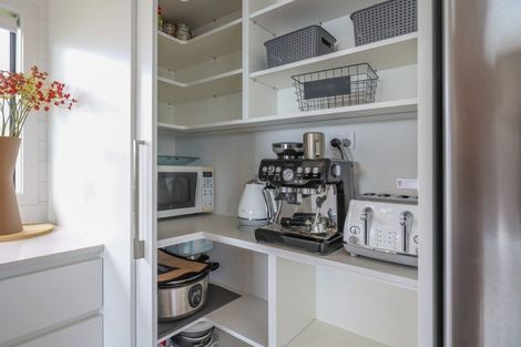 Photo of property in 115 Princes Drive, Britannia Heights, Nelson, 7010