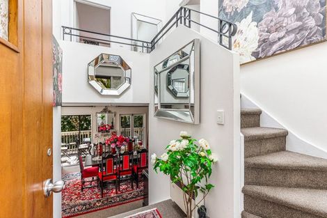 Photo of property in Grace Square, 81j Vermont Street, Ponsonby, Auckland, 1011