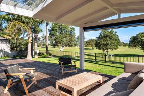 Photo of property in 128b Oceanbeach Road, Mount Maunganui, 3116