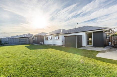 Photo of property in 30 Freedom Drive, Kelvin Grove, Palmerston North, 4414