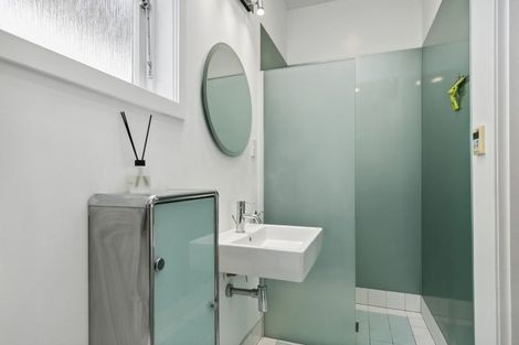 Photo of property in 206 Tinakori Road, Thorndon, Wellington, 6011