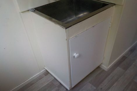 Photo of property in 96c Milton Road, Bluff Hill, Napier, 4110