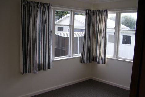 Photo of property in 1 Jeffares Place, Taradale, Napier, 4112