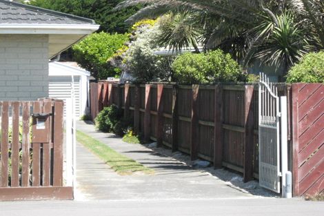 Photo of property in 1/400 Marine Parade, South New Brighton, Christchurch, 8062