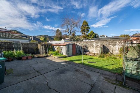 Photo of property in 28 Riverside, Nelson, 7010