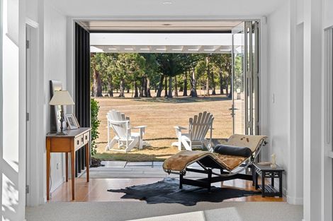 Photo of property in 97 Oxford Street, Martinborough, 5711