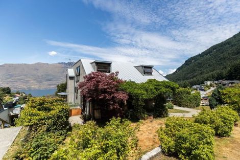 Photo of property in 20 Dart Place, Fernhill, Queenstown, 9300