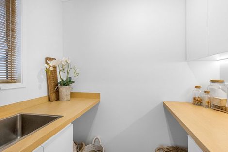 Photo of property in 216 Whincops Road, Halswell, Christchurch, 8025