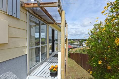 Photo of property in 113 Norana Road, Timberlea, Upper Hutt, 5018