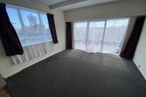 Photo of property in 28 Pratt Avenue, Foxton Beach, Foxton, 4815