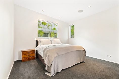 Photo of property in 8 Kerema Way, Schnapper Rock, Auckland, 0632