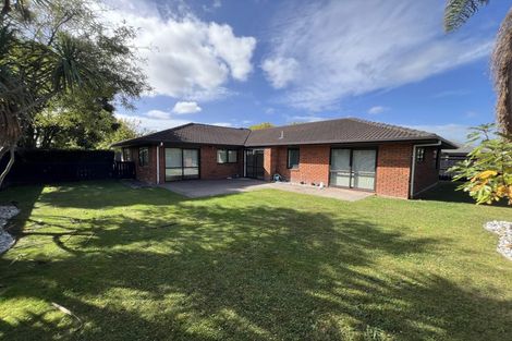 Photo of property in 16 Ravenscourt Place, Huntington, Hamilton, 3210