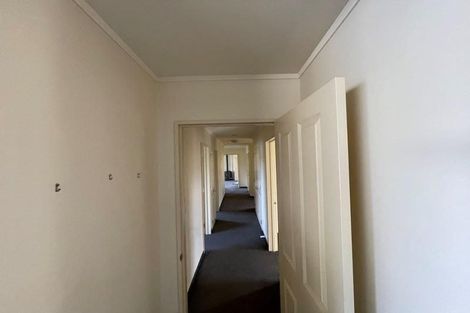 Photo of property in 83 Guildford Drive, Paraparaumu, 5032