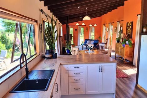 Photo of property in 246 East Takaka Road, East Takaka, Takaka, 7183