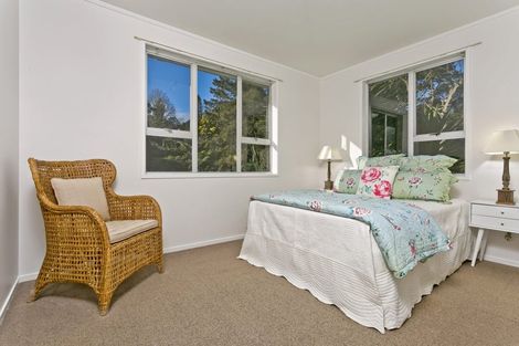 Photo of property in 46 Castleton Street, Birkdale, Auckland, 0626