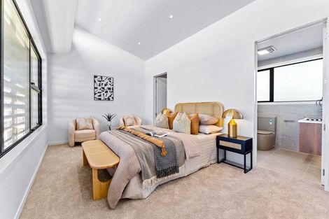 Photo of property in 7a Crete Avenue, Milford, Auckland, 0620