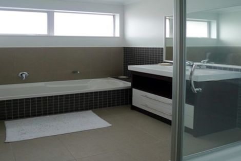 Photo of property in The Rise, 11/11 Hatfield Place, Albany Heights, Auckland, 0632
