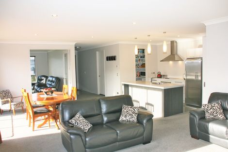 Photo of property in 10 Showgate Crescent, Mosgiel, 9024