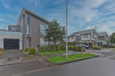Photo of property in 30 Bomb Point Drive, Hobsonville, Auckland, 0616