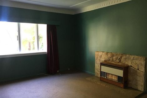 Photo of property in 27 Beaumont Avenue, Alicetown, Lower Hutt, 5010