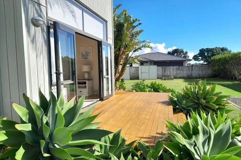 Photo of property in 329 Harbour Drive East, Matarangi, Whitianga, 3592