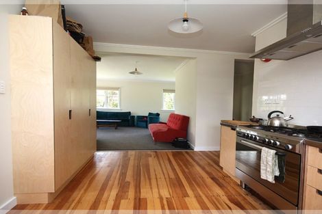 Photo of property in 42 Mckenzie Street, Levin, 5510