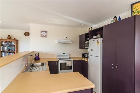 Photo of property in 19b Huia Street, Waikanae, 5036