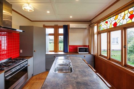 Photo of property in 42 Harris Street, Marton, 4710