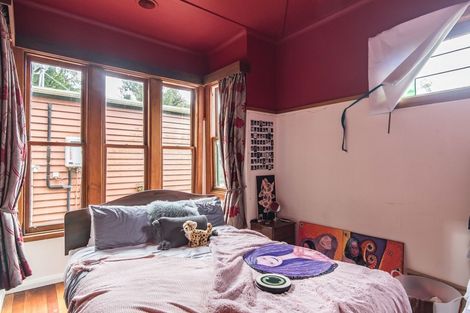 Photo of property in 1 Mortimer Terrace, Aro Valley, Wellington, 6021