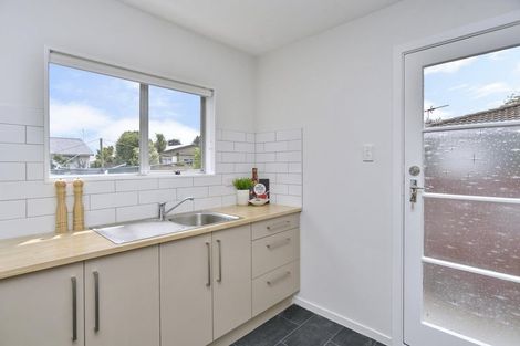 Photo of property in 1/16 Kawau Crescent, Bromley, Christchurch, 8062