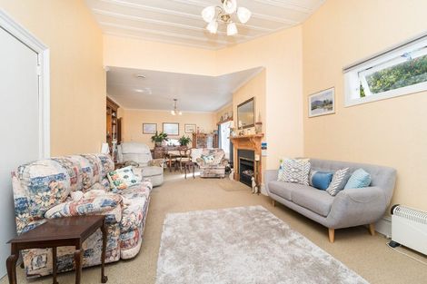 Photo of property in 7 Lambert Street, Marton, 4710