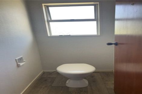 Photo of property in 28 Heather Street, Levin, 5510