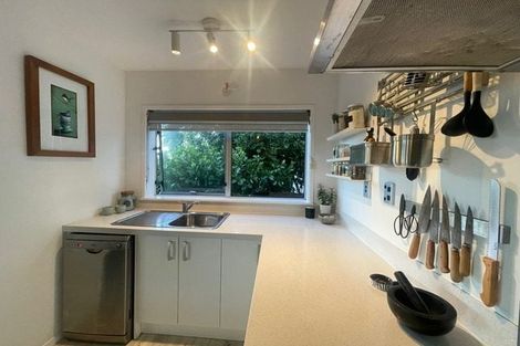 Photo of property in 6/66 Victoria Road, Devonport, Auckland, 0624