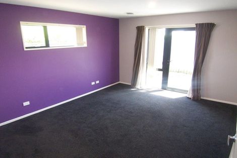 Photo of property in 32 Shearwater Drive, Woolston, Christchurch, 8023