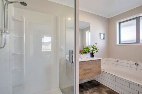 Photo of property in 7 Jade Court, Rolleston, 7614