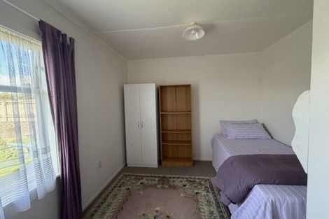 Photo of property in 5 Raleigh Street, Vogeltown, New Plymouth, 4310