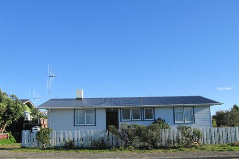 Photo of property in 1 Mountainview Terrace, Otaki Beach, Otaki, 5512