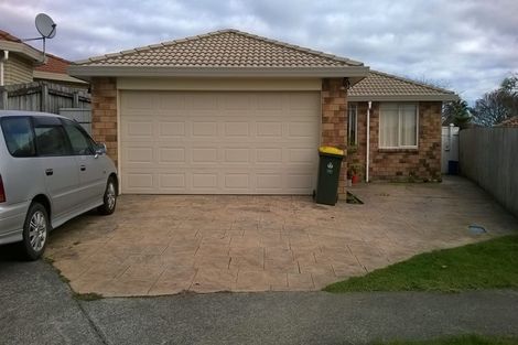Photo of property in 8 Frederick Reece Drive, The Gardens, Auckland, 2105
