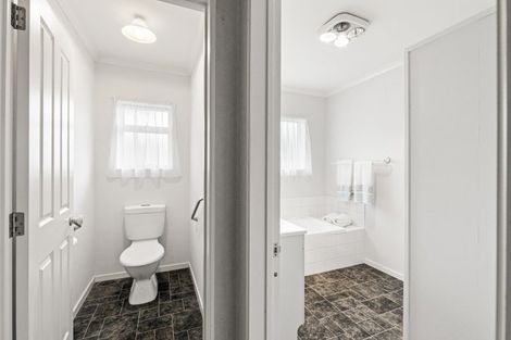 Photo of property in 8 Kelsi Street, Tawhero, Whanganui, 4501