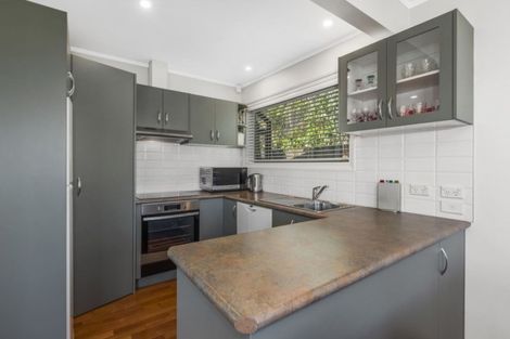 Photo of property in 2/17 County Road, Torbay, Auckland, 0630