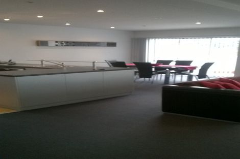 Photo of property in Bay View, 15/90 Customhouse Street, Gisborne, 4010